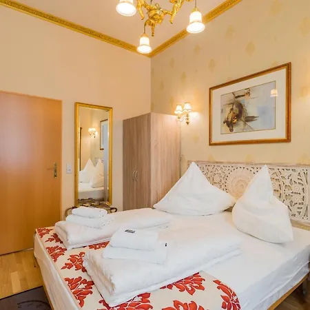 Arbio I Parlamento Near Schonhauser Allee Βερολίνο