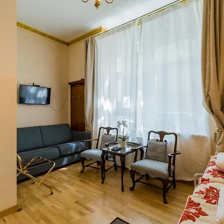 Arbio I Parlamento Near Schonhauser Allee Πανσιόν 4*